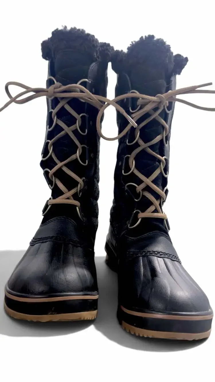 Sorel Women’s Tofino II, bought new, worn only once.